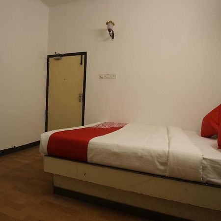 Oyo Flagship 40509 Hotel Mps Residential Tower Tiruppur Ngoại thất bức ảnh