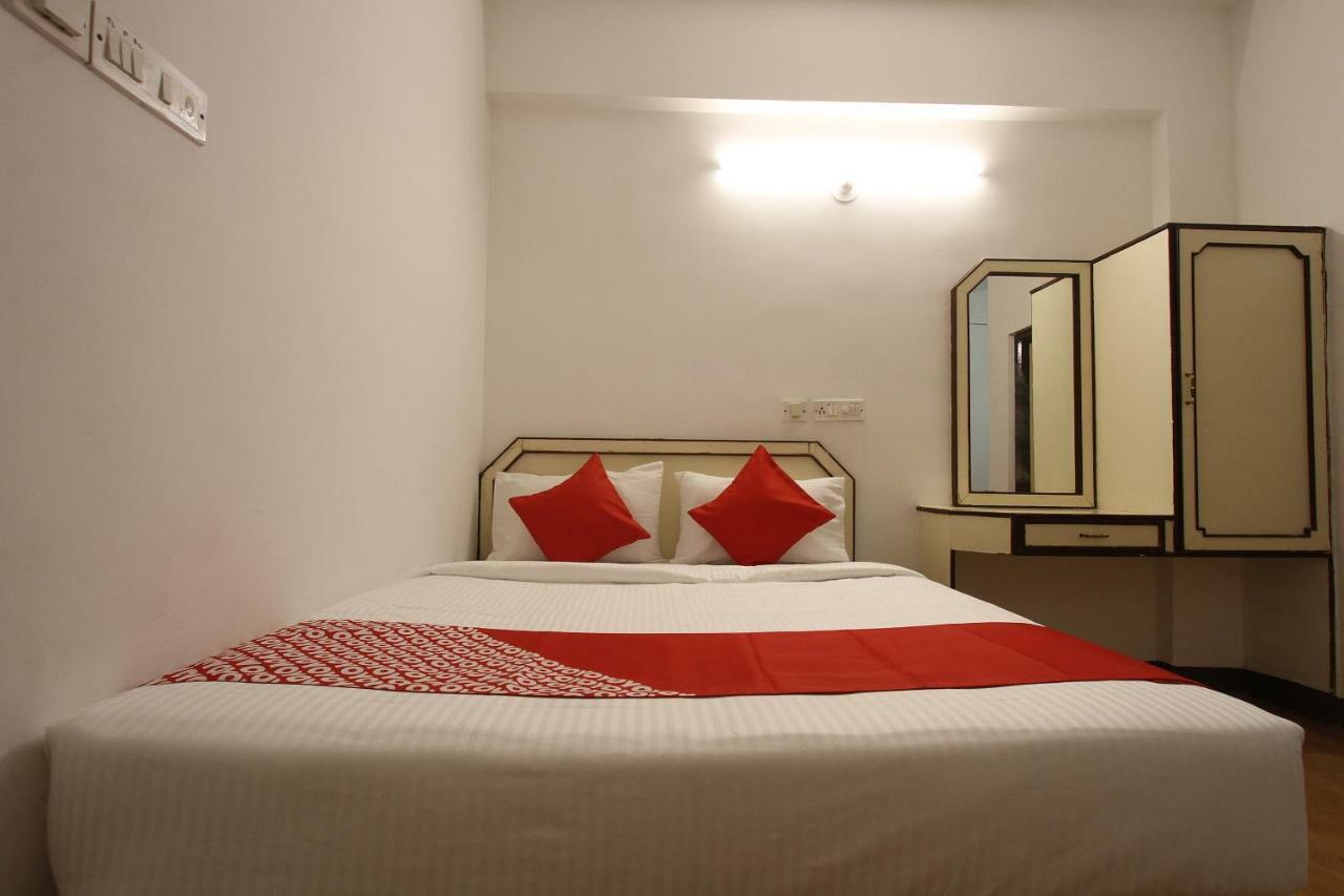 Oyo Flagship 40509 Hotel Mps Residential Tower Tiruppur Ngoại thất bức ảnh