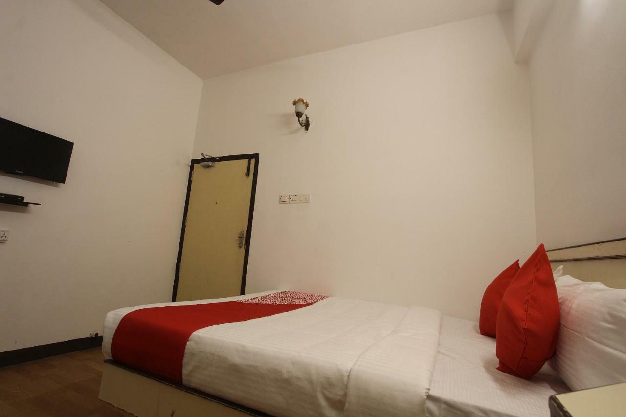 Oyo Flagship 40509 Hotel Mps Residential Tower Tiruppur Ngoại thất bức ảnh