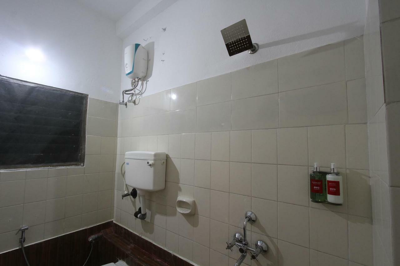 Oyo Flagship 40509 Hotel Mps Residential Tower Tiruppur Ngoại thất bức ảnh